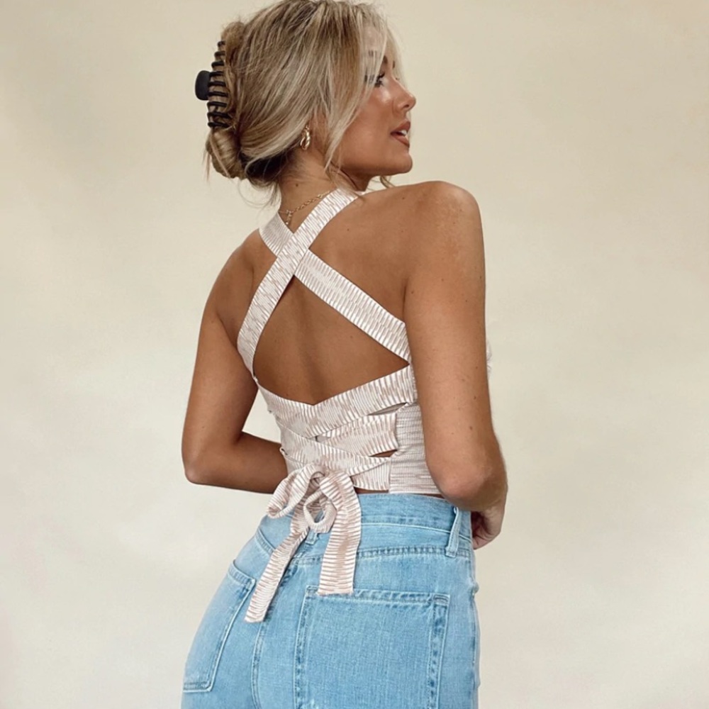 NWT Le Lis Blue Tie Back Tank Top